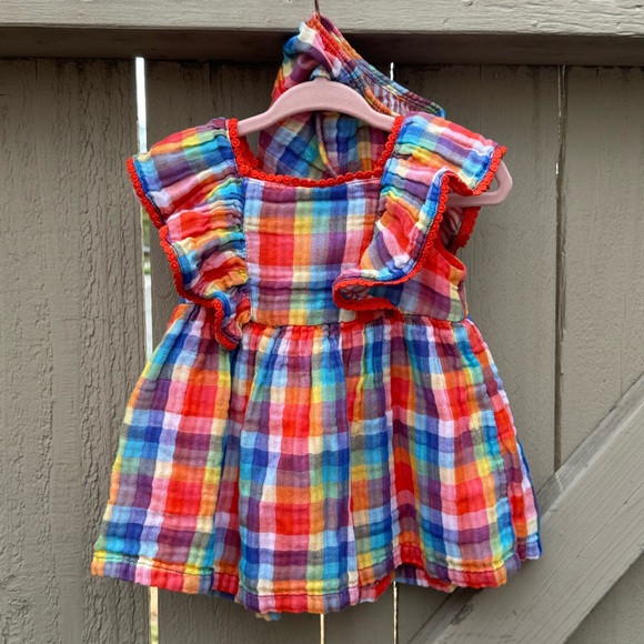 Tucker + Tate Plaid Dress and Matching Shorts - Picture 1 of 7